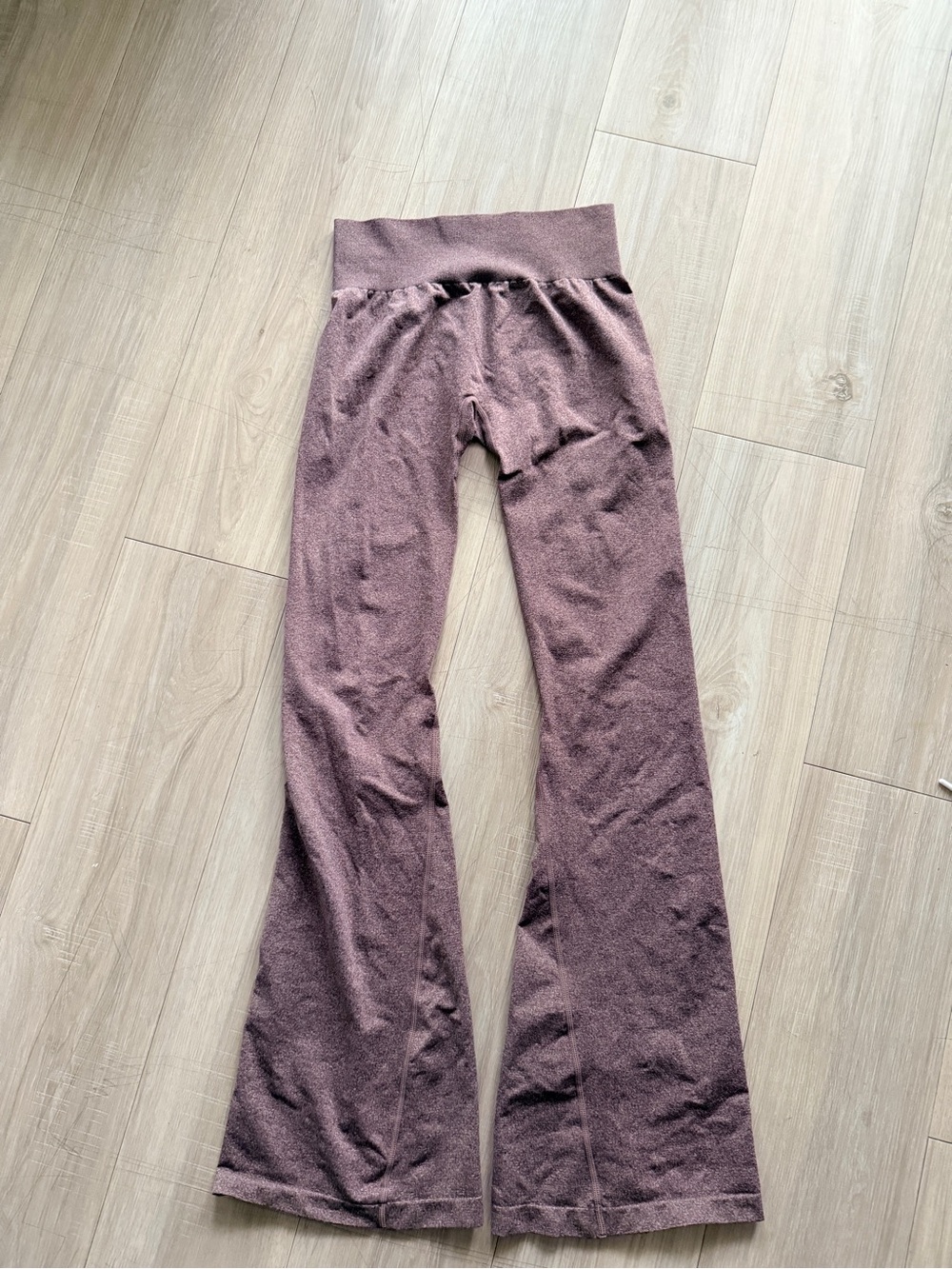 NVGTN bootleg leggings
